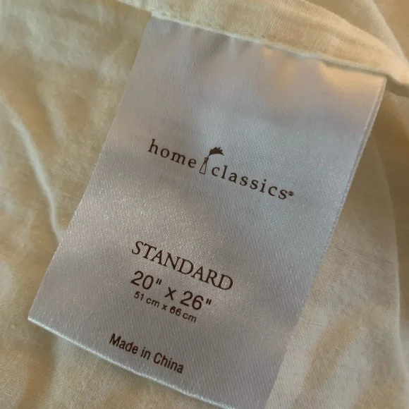 Home Classics Queen Quilt With Shams & Accent Pillow - Picture 7 of 11